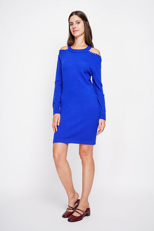 Turtleneck dress knit mesh hole at the shoulder with pearl