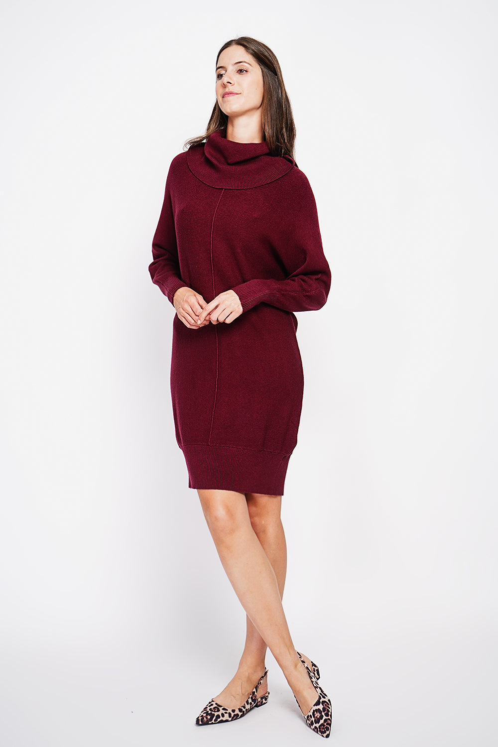 Oversized scoop neck dress with edgy front and batwing sleeves – Wine red – William de Faye