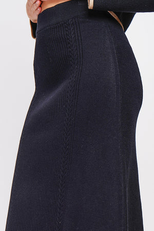 Long twisted skirt