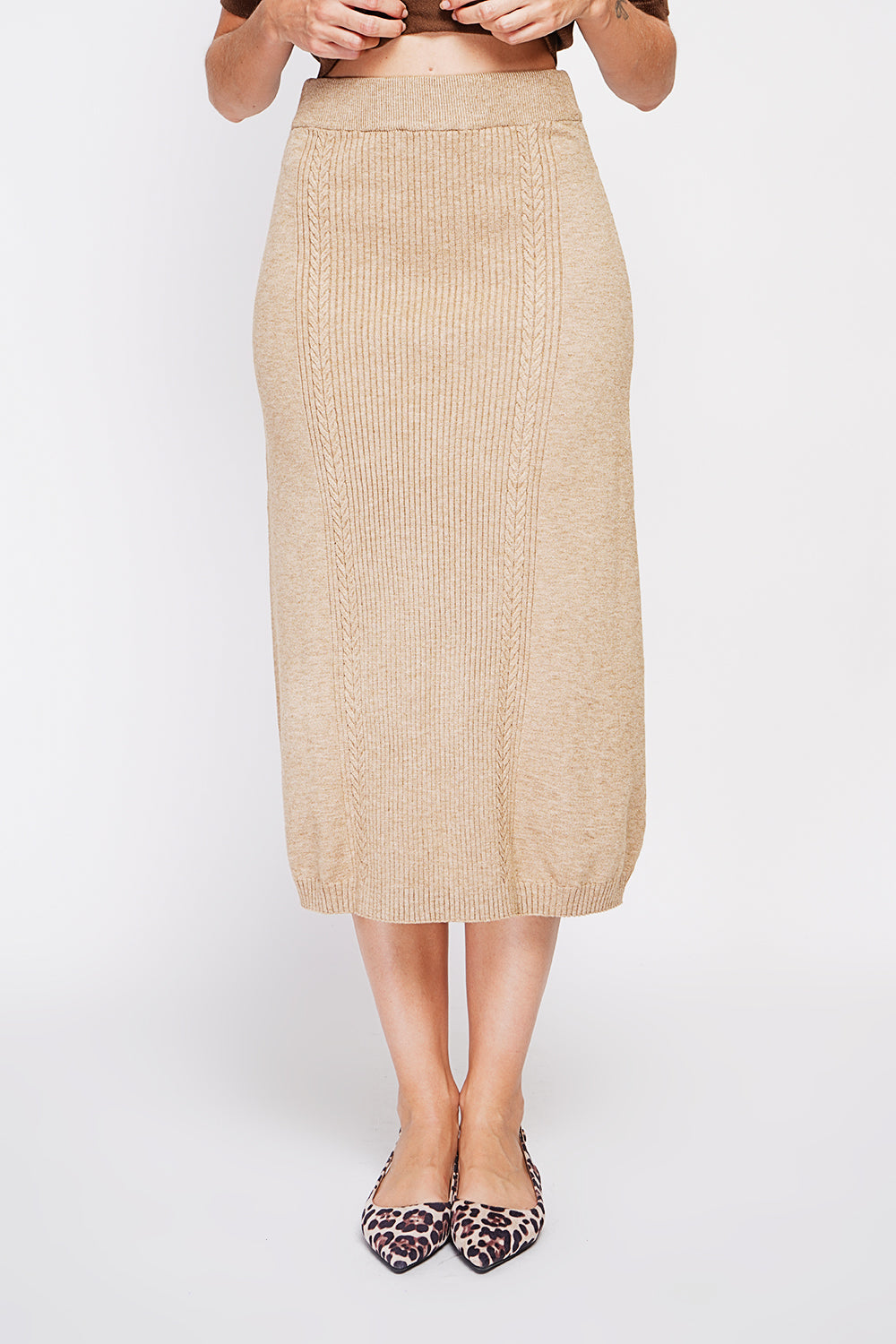 Long twisted skirt