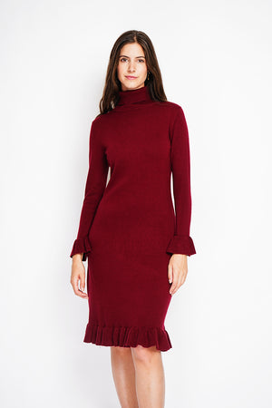 Dress with large low collar in foufou on long sleeves and bottom