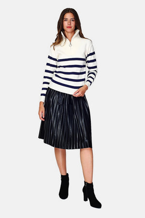 Sailor zip-up trucker neck sweater with long sleeves