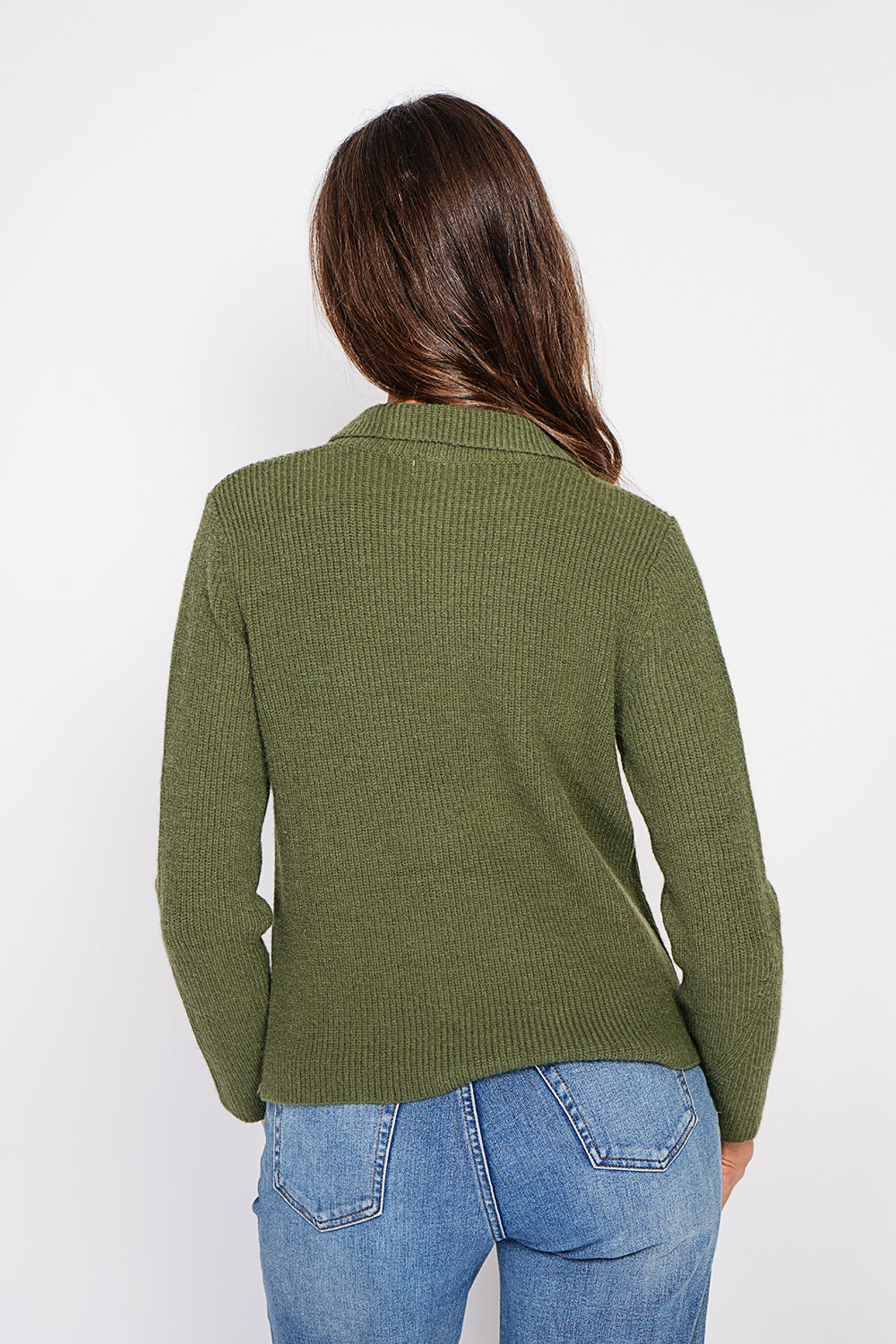 Ribbed zipped high neck sweater with long sleeves