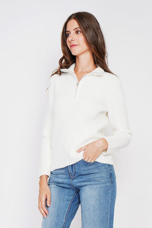Ribbed zipped high neck sweater with long sleeves