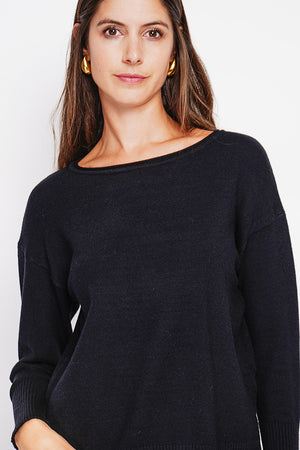 Oversized turtleneck sweater with openwork front and long sleeves