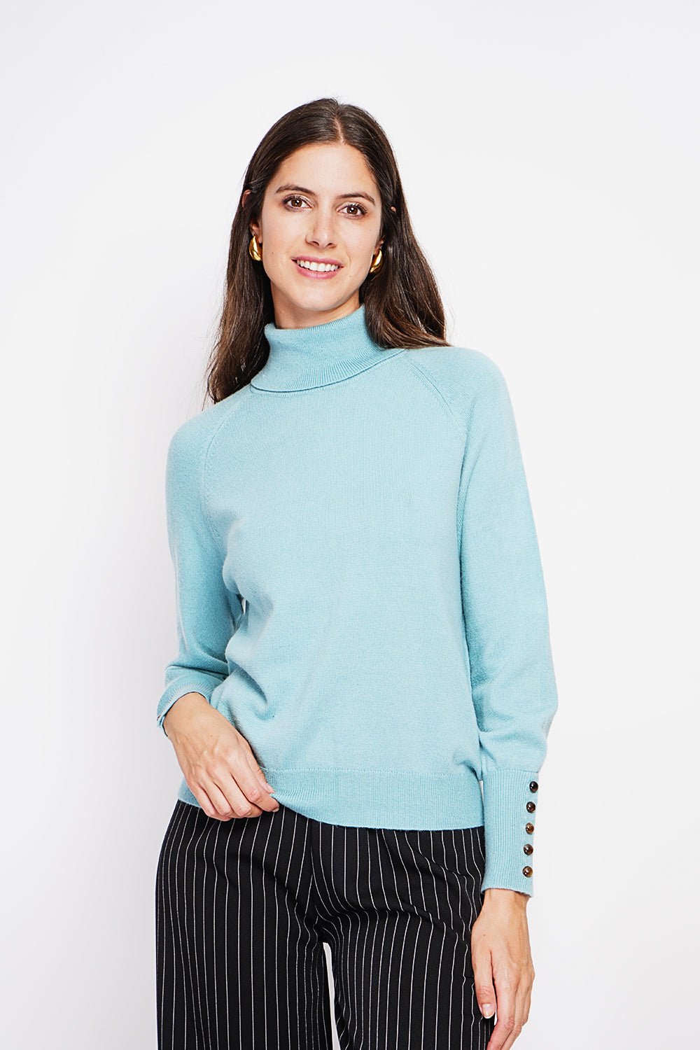 Oversized turtleneck sweater with button placket at the bottom of the long sleeves – Turquoise – William de Faye