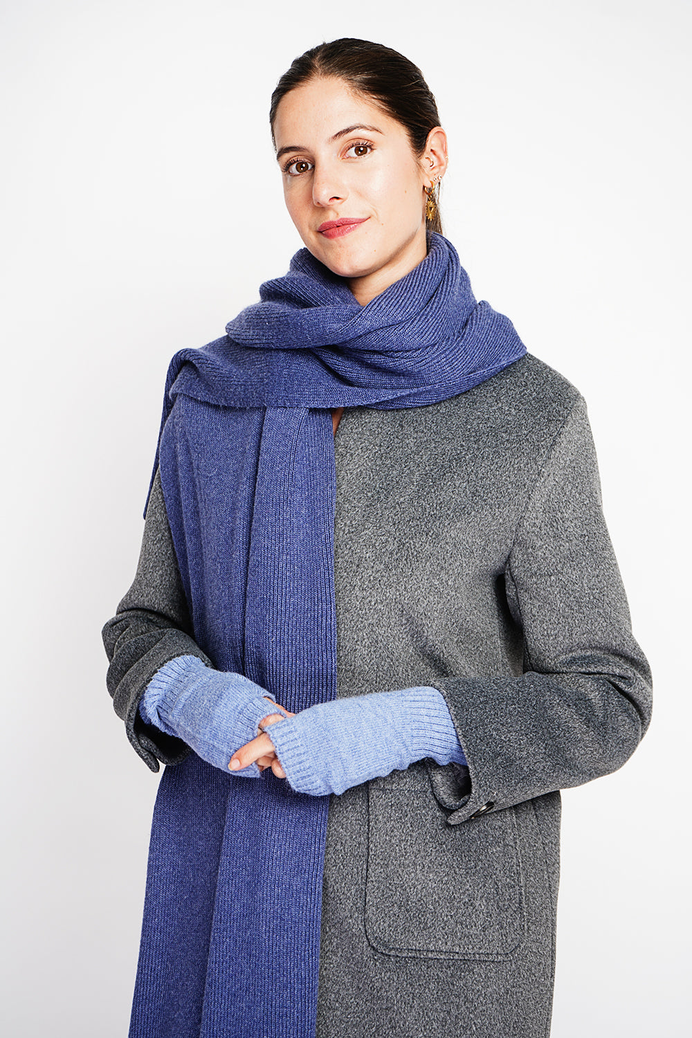 Écharpe mixte côtelée – Bleu jean – William de Faye