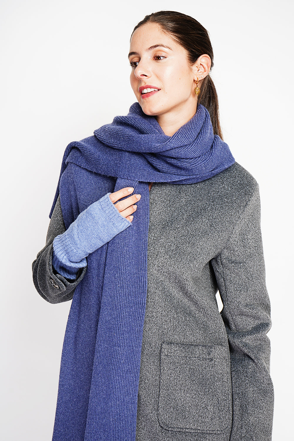 Écharpe mixte côtelée – Bleu jean – William de Faye