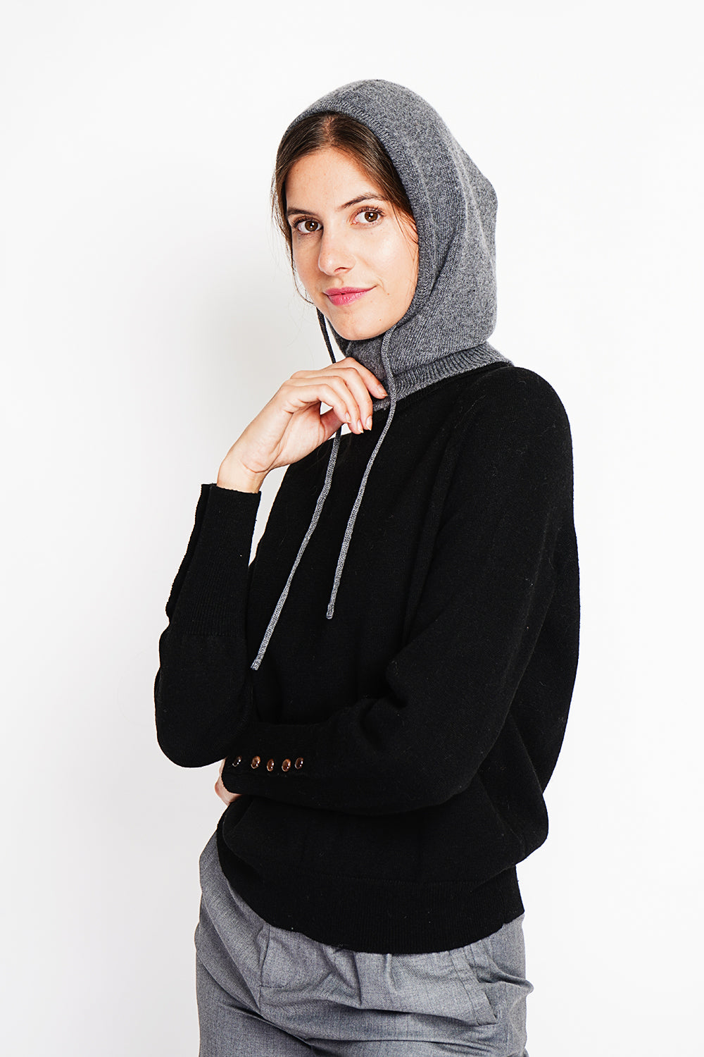 Ribbed drawstring hood