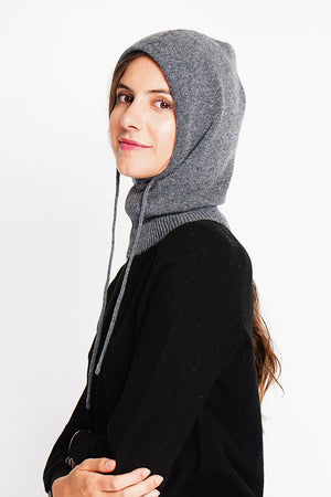 Ribbed drawstring hood