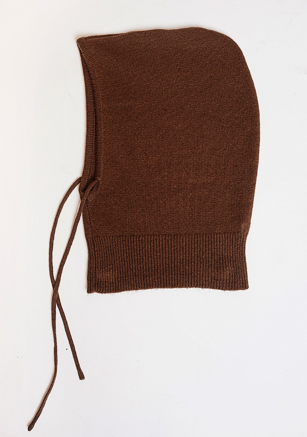 Ribbed drawstring hood