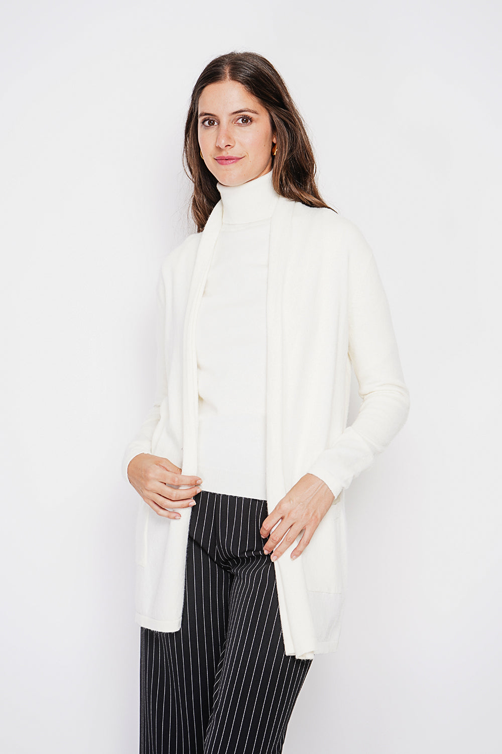 Long shawl collar cardigan with pockets
