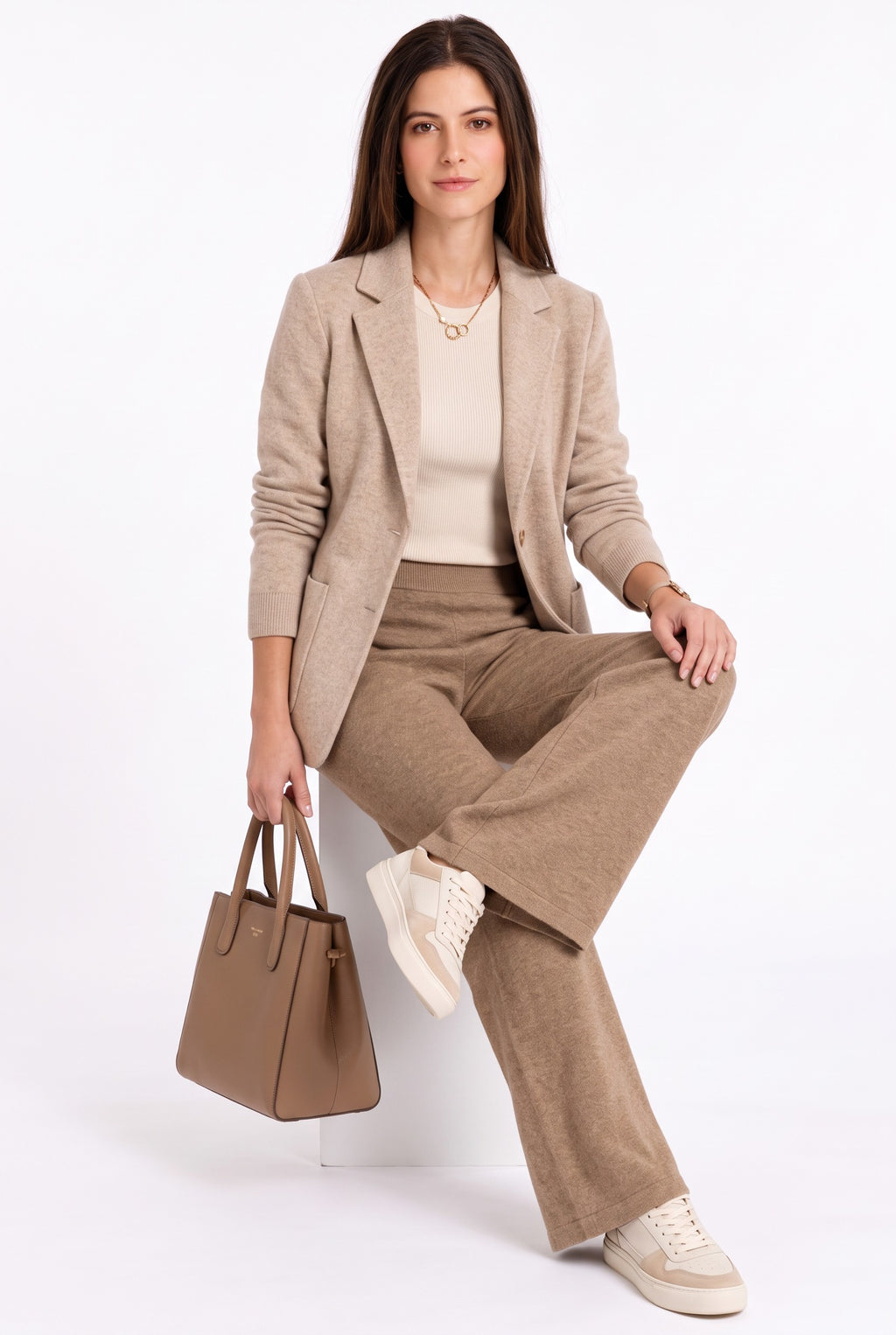 Pantalon large poches plaquées – Camel – William de Faye
