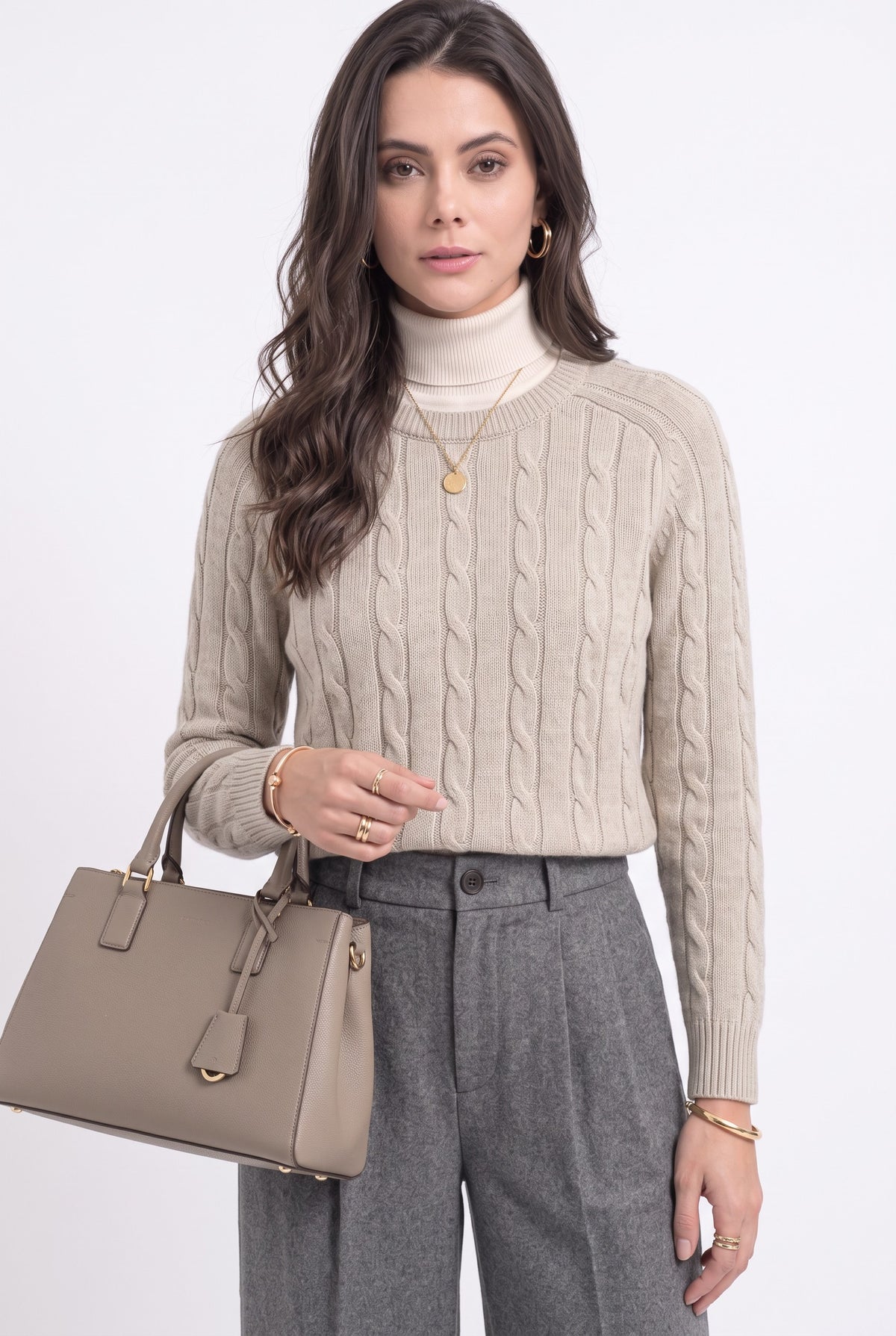 Cable knit crew neck sweater, long sleeves – Cream – William de Faye