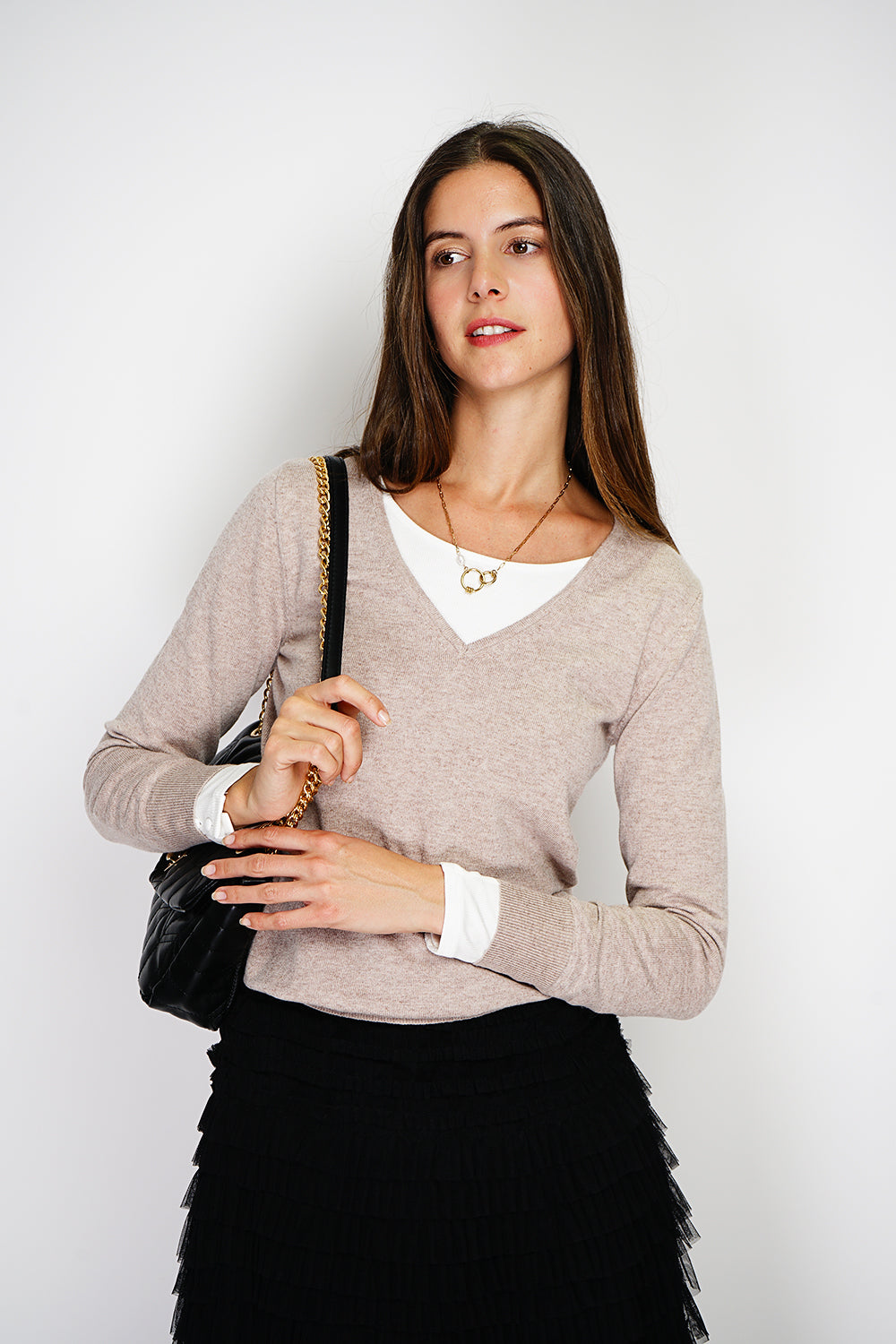 Pull col V classique 2 fils – Désert – William de Faye