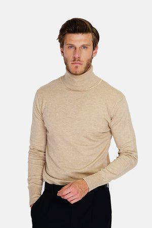 Classic turtleneck sweater with long sleeves knit in 3 threads