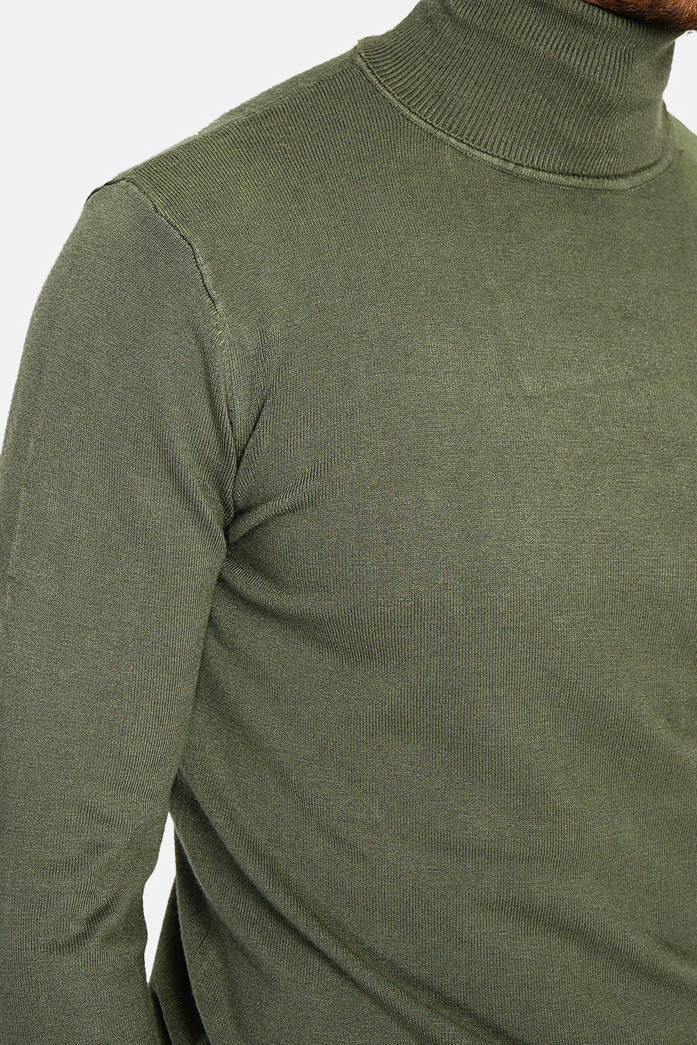 Classic turtleneck sweater with long sleeves knit in 3 threads