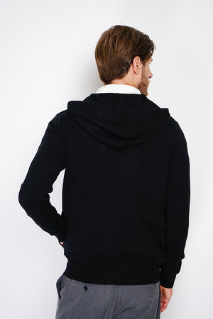 Zipped vest in long-sleeved knitted hoods