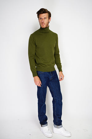 Classic turtleneck sweater with long sleeves knit in 2 threads