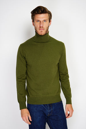 Classic turtleneck sweater with long sleeves knit in 2 threads