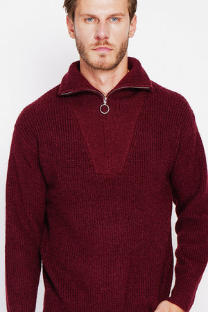 Fancy knit zipped trucker neck sweater with long sleeves