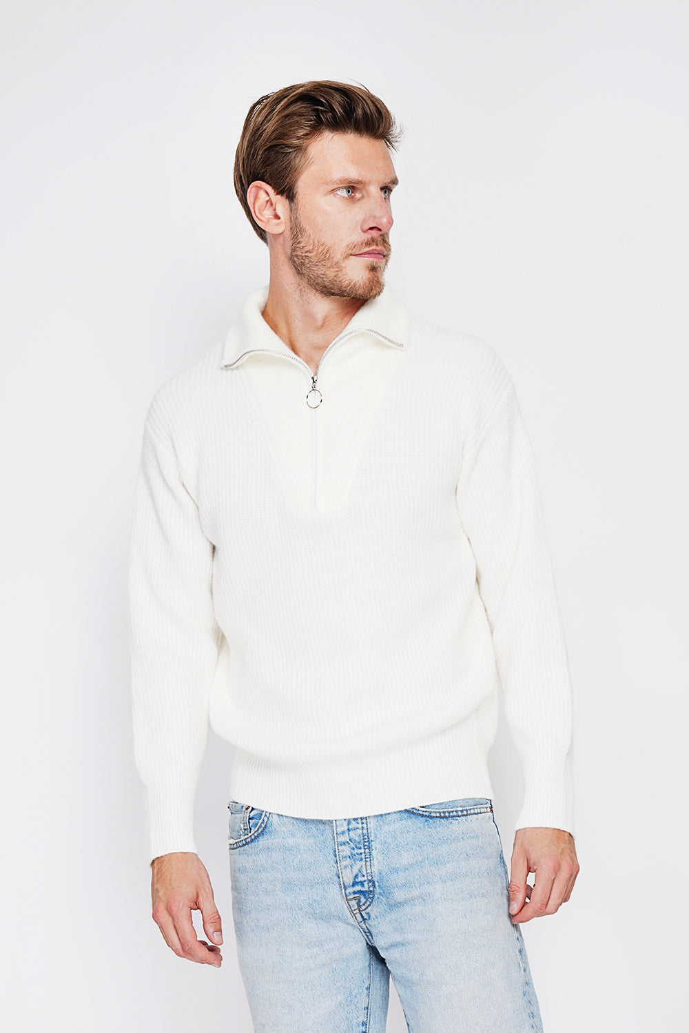 Fancy knit zipped trucker neck sweater with long sleeves