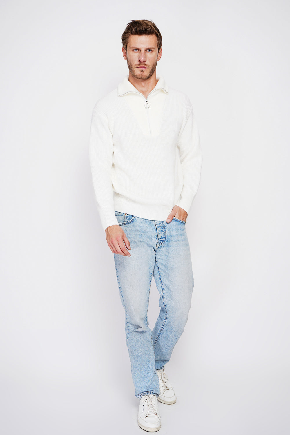 Fancy knit zipped trucker neck sweater with long sleeves