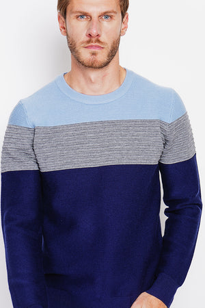Long sleeve fancy knit crew neck sweater