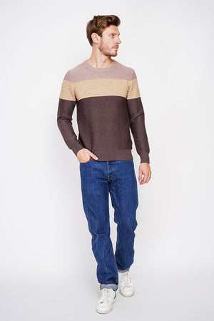 Long sleeve fancy knit crew neck sweater