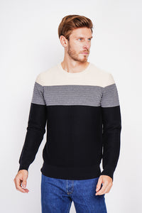 Long sleeve fancy knit crew neck sweater