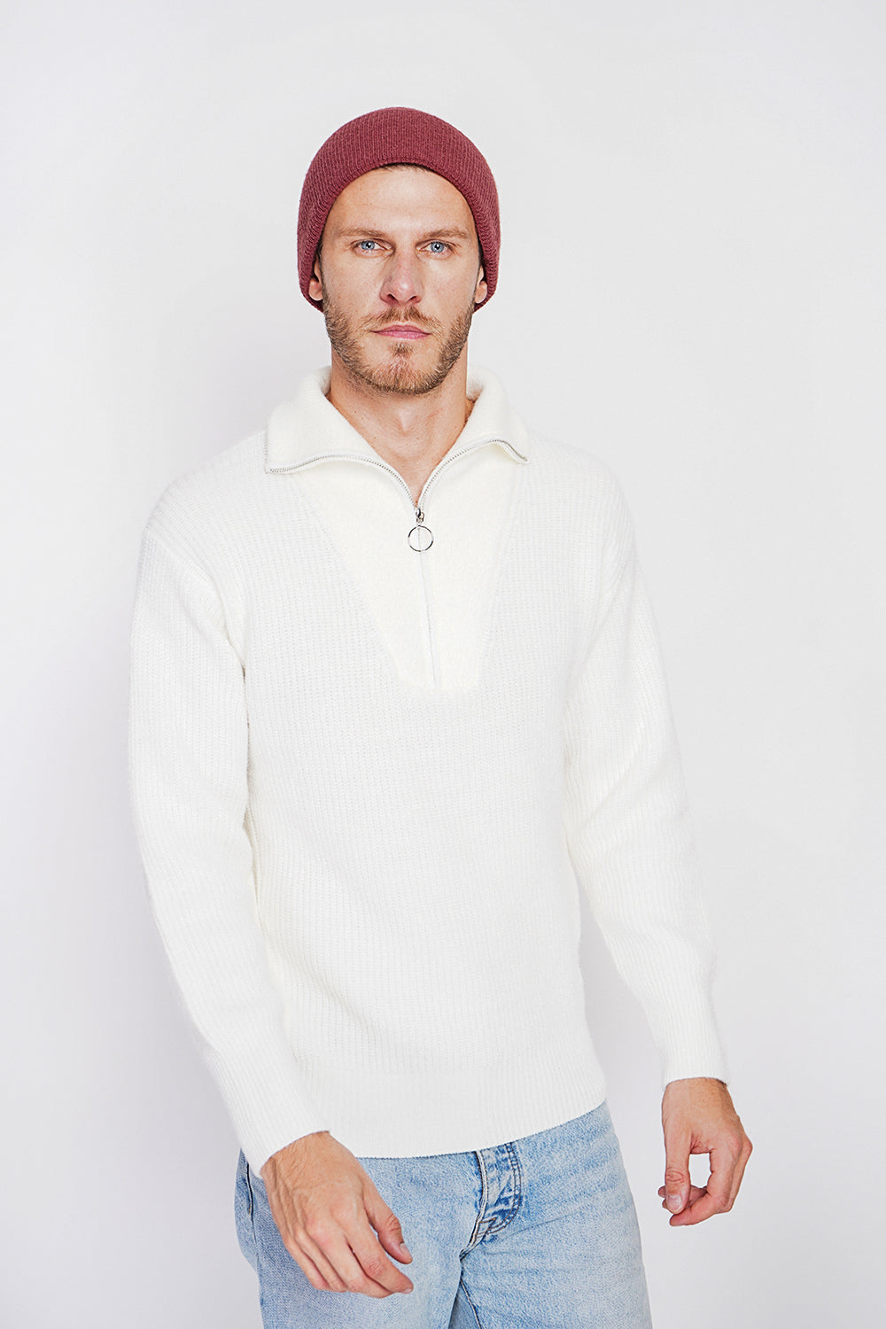 Mixed hat in 4-ply English ribbing