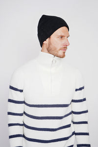 Mixed hat in 4-ply English ribbing