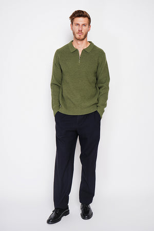 Half-zip polo sweater with long sleeves in 6 threads