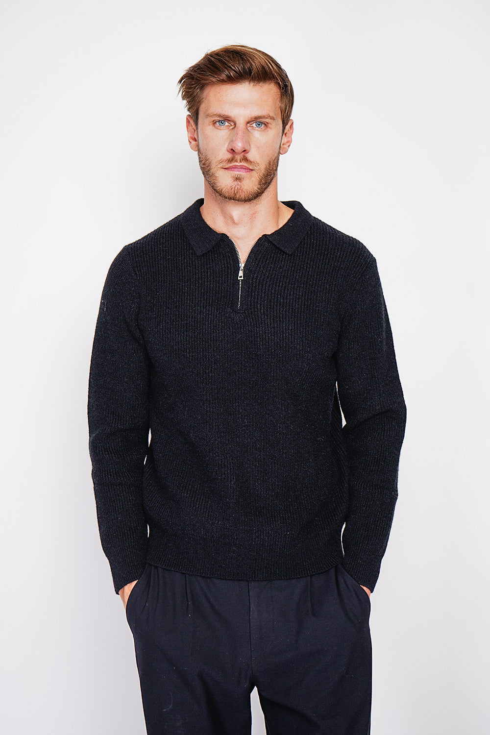 Half-zip polo sweater with long sleeves in 6 threads