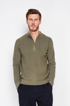 Half-zip polo sweater with long sleeves in 6 threads