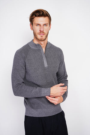 Half-zip polo sweater with long sleeves in 6 threads