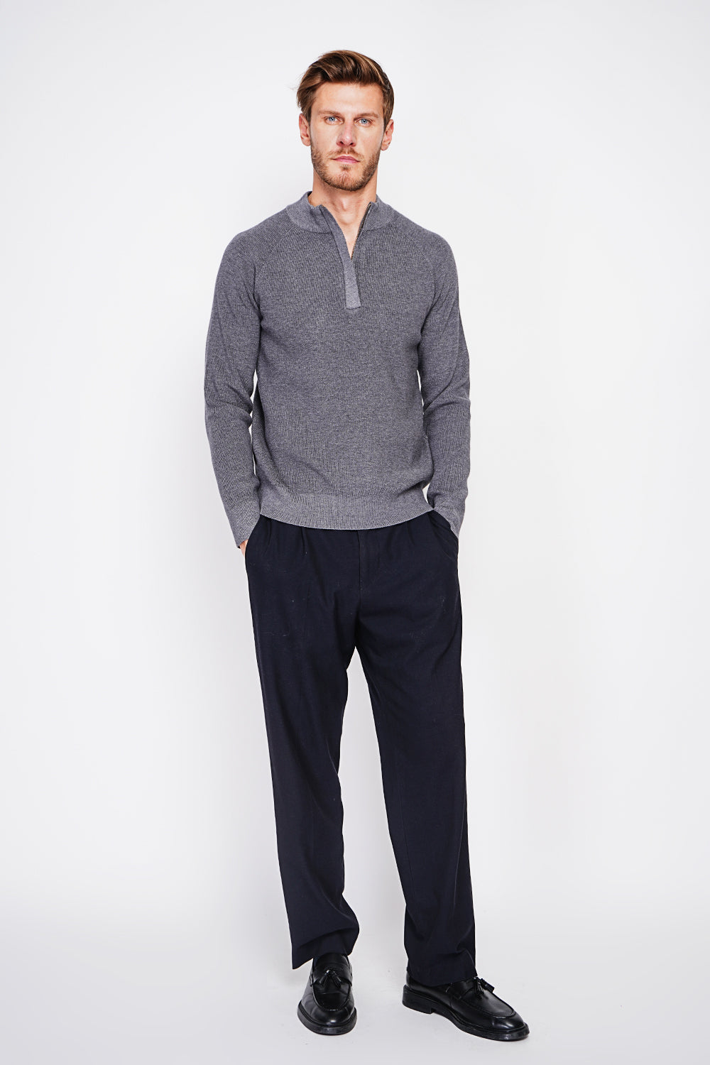 Half-zip polo sweater with long sleeves in 6 threads