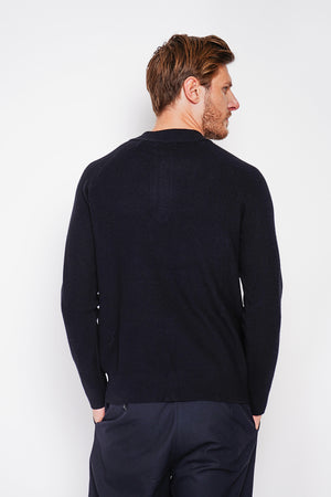 Half-zip polo sweater with long sleeves in 6 threads