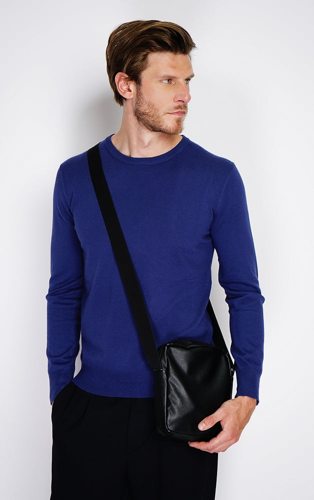 Pull homme col rond classique – Bleu nuit – William de Faye