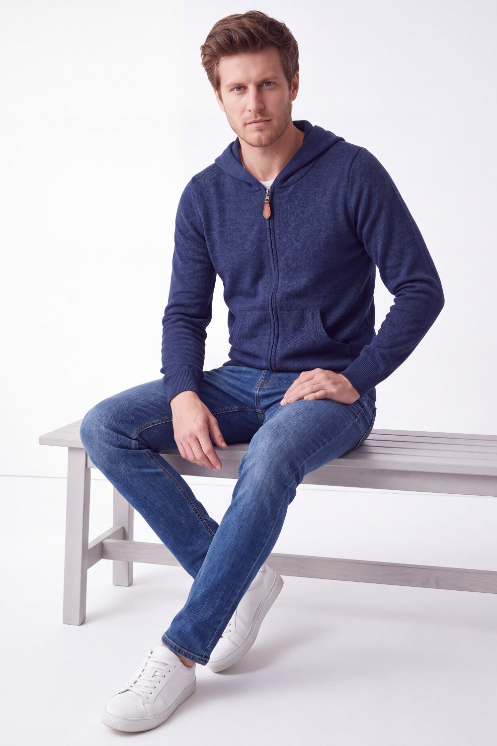 Zip-up hooded vest with drawstring and end caps, long sleeves, 2-ply – Night blue – William de Faye