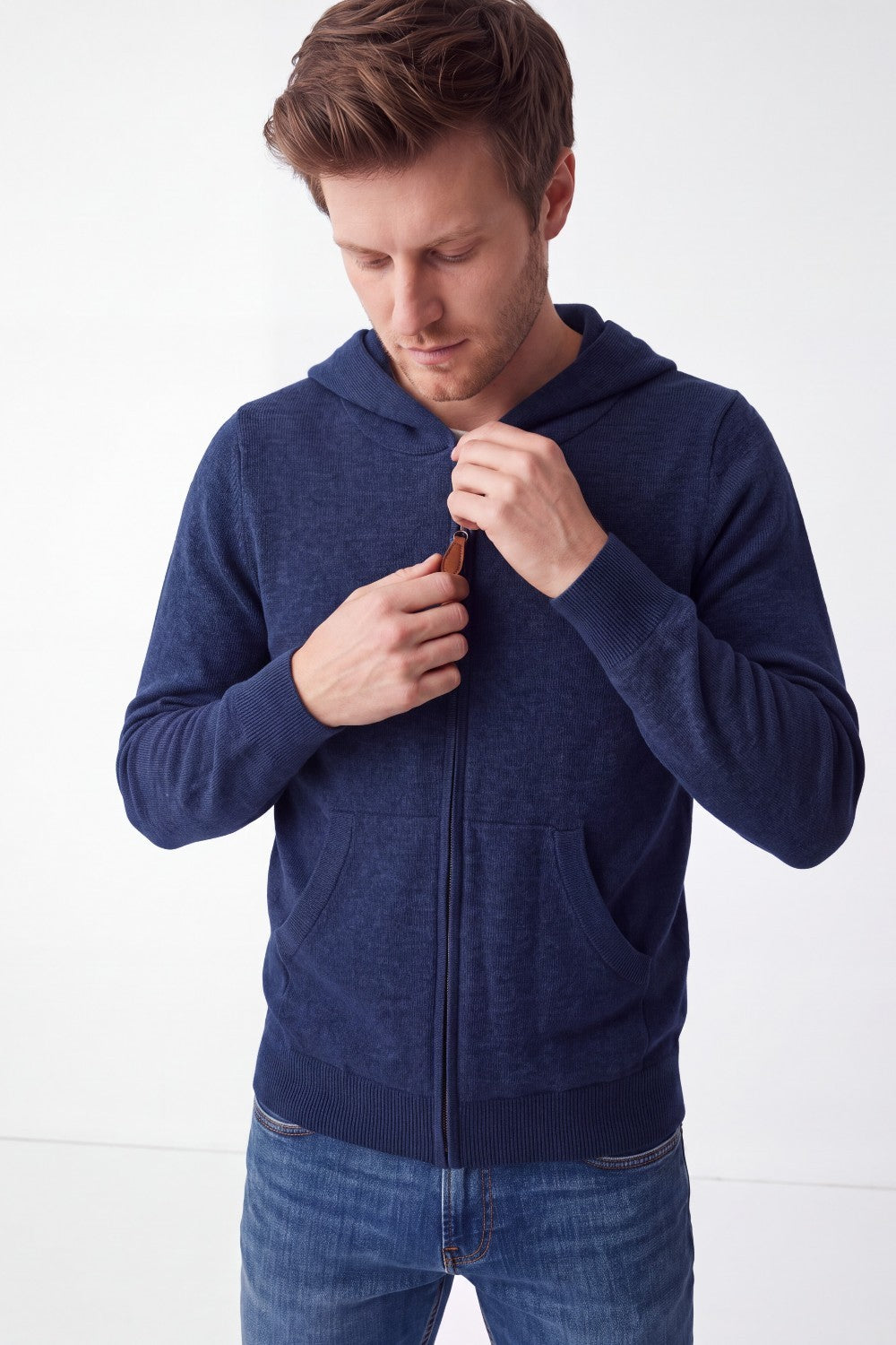 Zip-up hooded vest with drawstring and end caps, long sleeves, 2-ply – Night blue – William de Faye