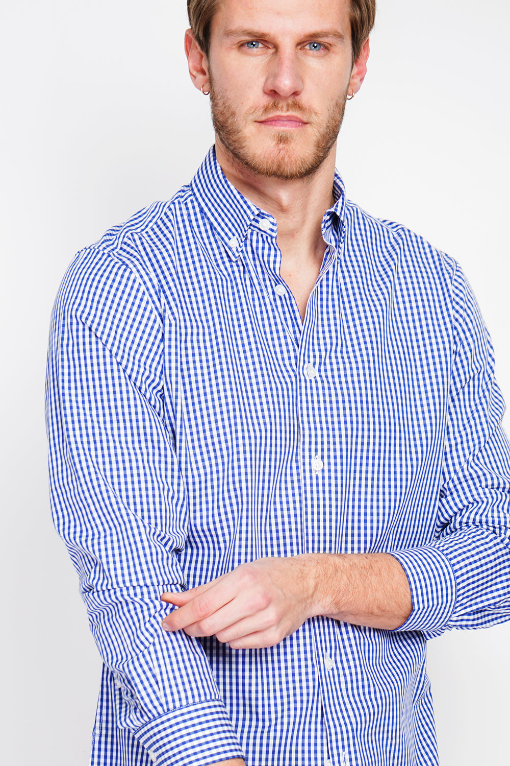 Chemise à carreaux en sergé de coton col italien – Bleu marine – William de Faye