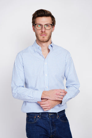 Plain linen shirt with classic collar