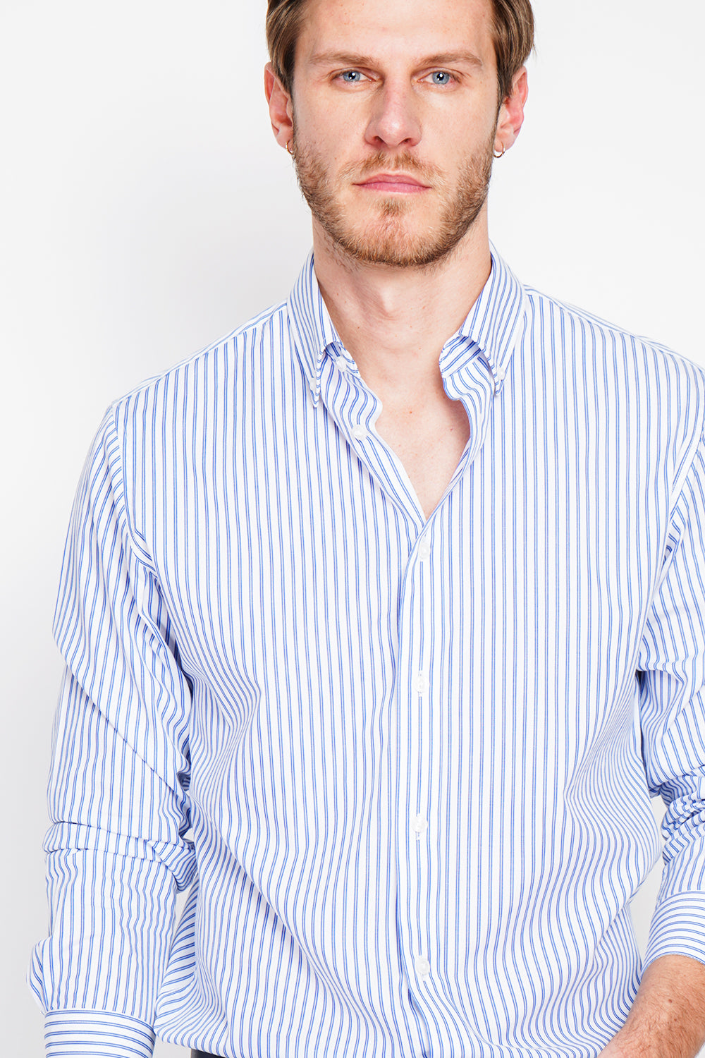 Chemise rayée en sergé de coton col italien – Bleu azur – William de Faye