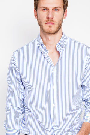 Plain linen shirt with classic collar