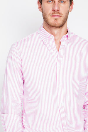 Plain linen shirt with classic collar