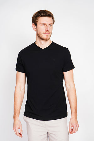 Short sleeve v-neck t-shirt with chest logo