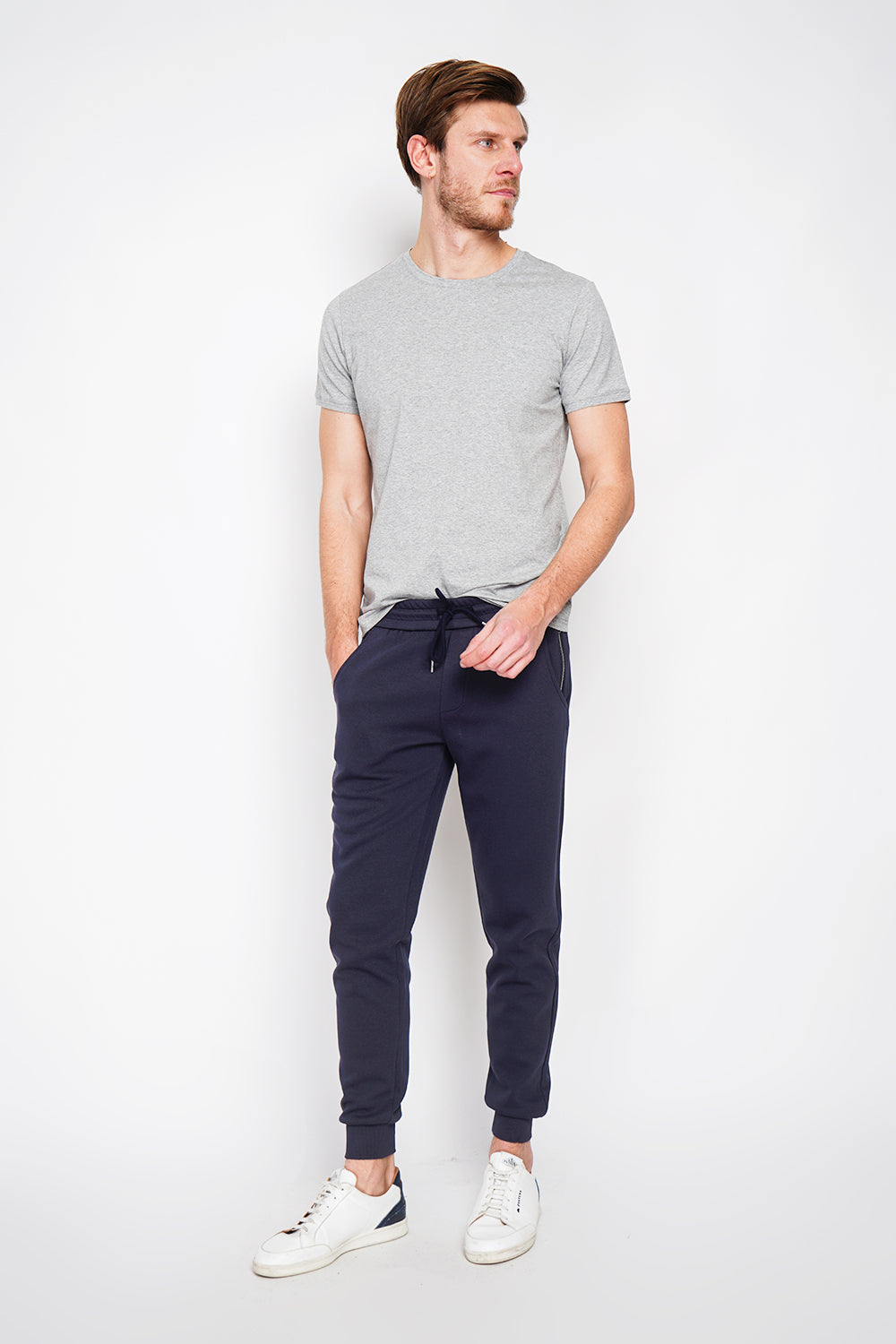 T-shirt col rond manches courtes logo poitrine – Gris perle – William de Faye