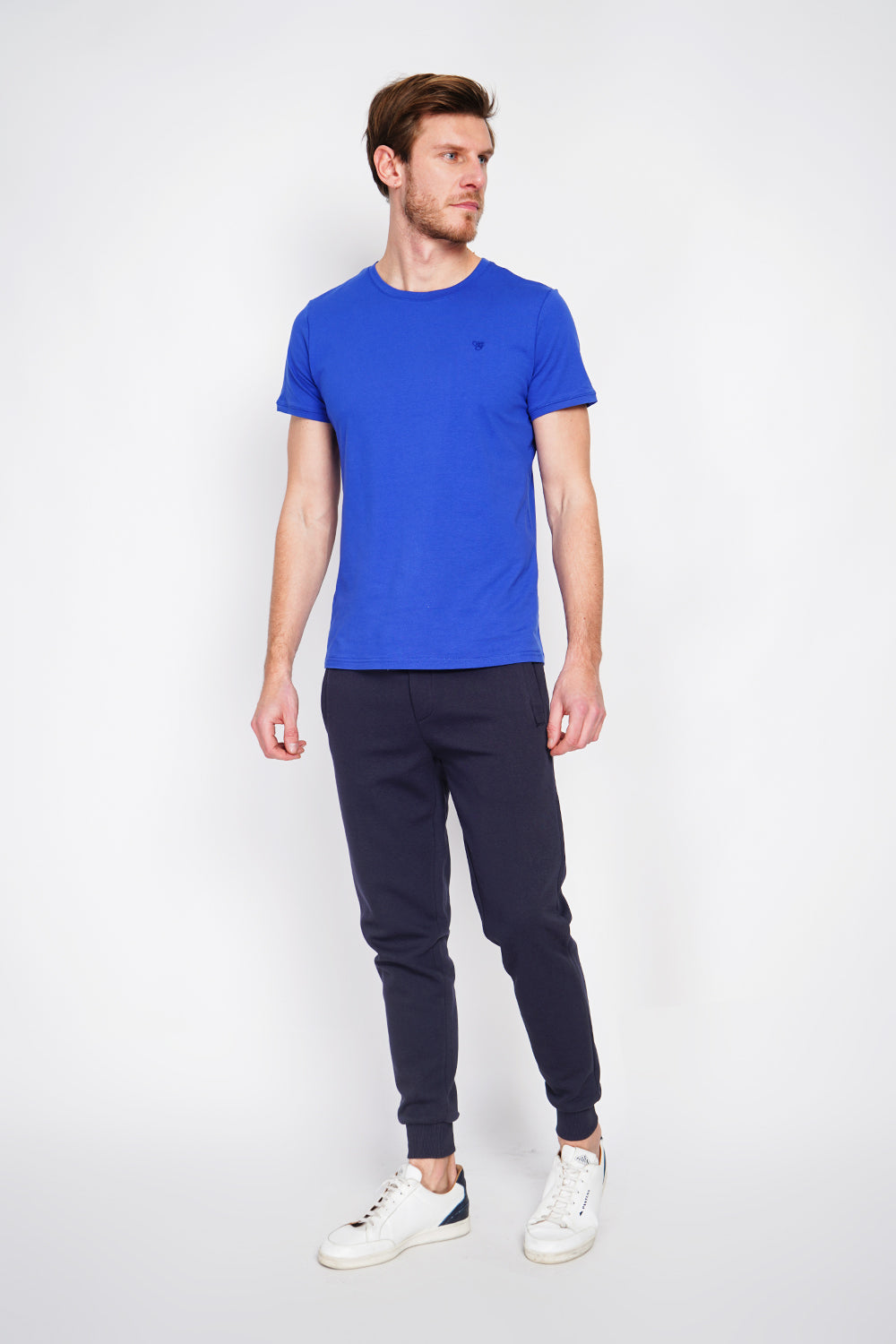 T-shirt col rond manches courtes logo poitrine – Bleu roi – William de Faye