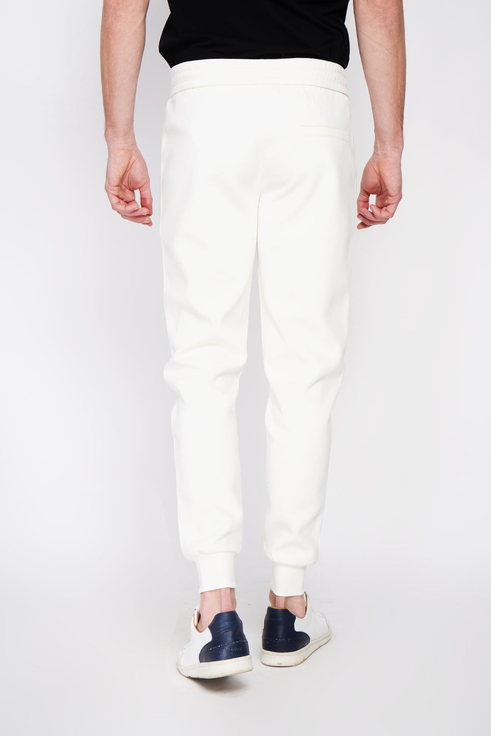 Pantalon de jogging ajusté poche zippée – Blanc cassé – William de Faye